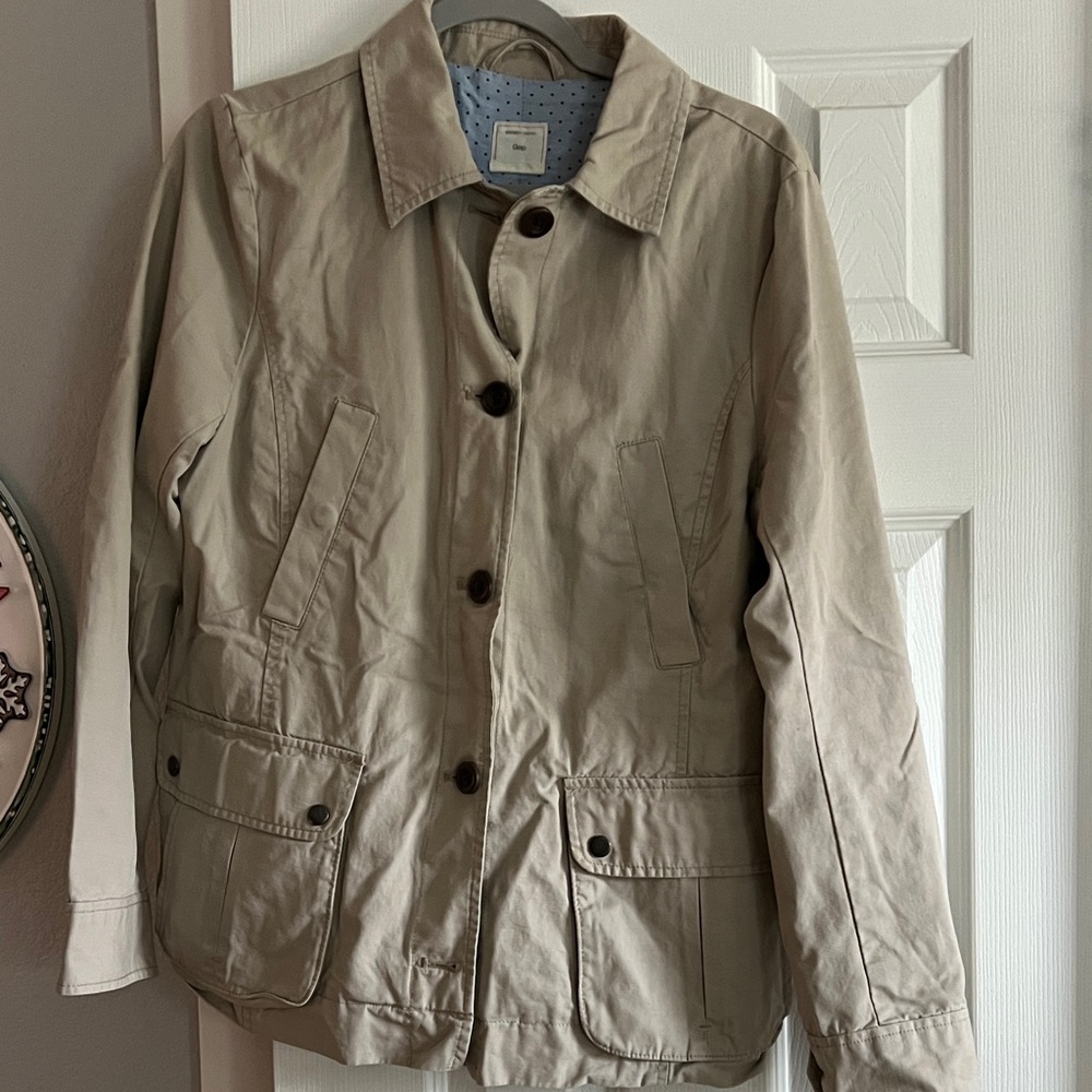 GAP Light Blue Polka Dot Shirt